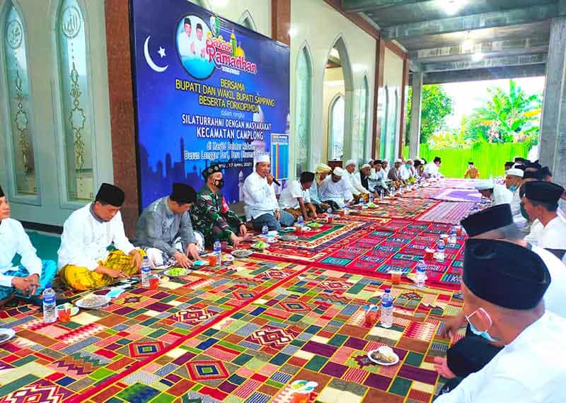 Safari Ramadhan Momen Bupati Sampang Dekat Dengan Masyarakat