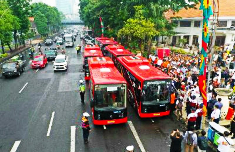 Bus Listrik Melaju Di Surabaya, Layani Rute Purabaya - Kenjeran