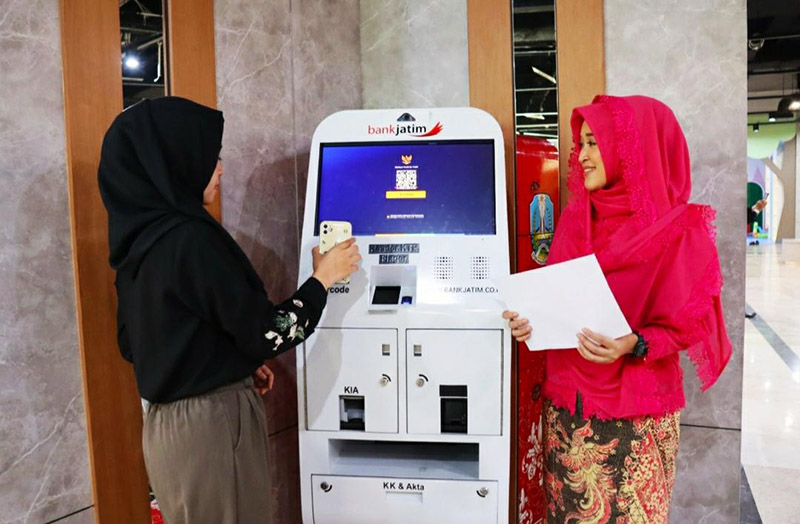 Pemkot Surabaya Launching Anjungan Dukcapil Mandiri